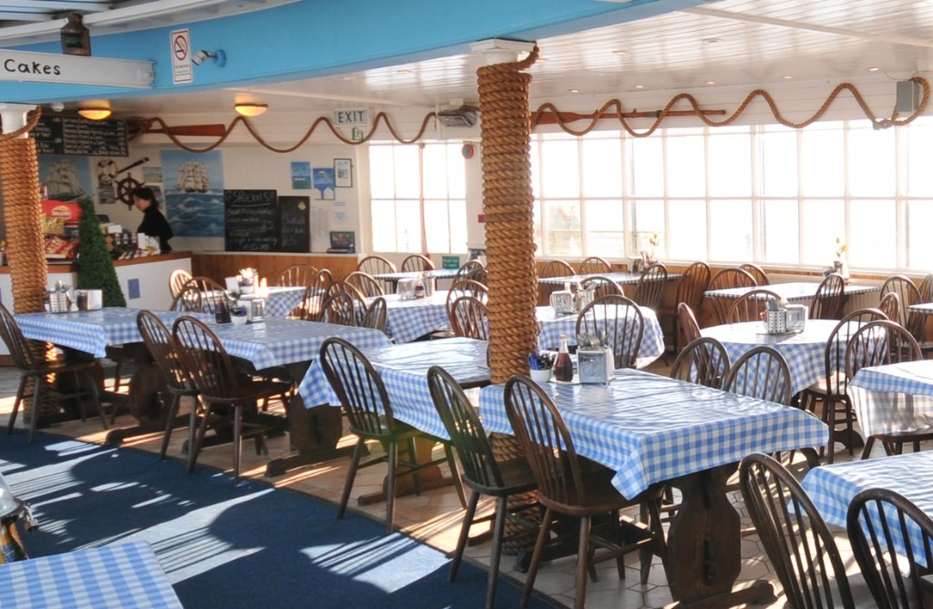 A place for good food, great service and superb sea views.